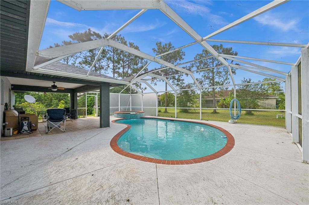 2917 48th St W, Lehigh Acres, FL 33971-14