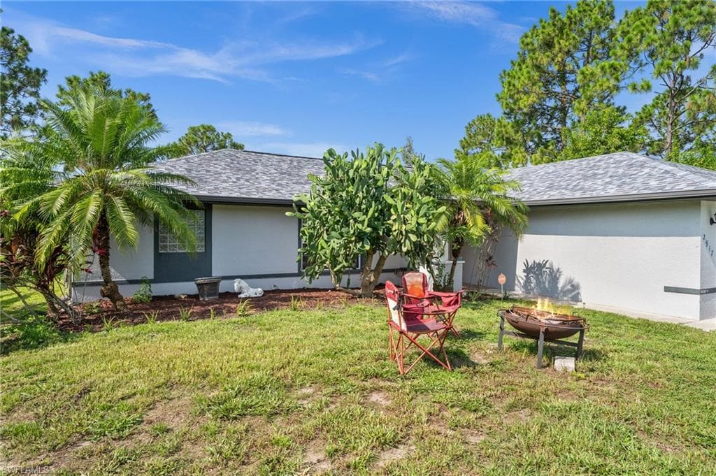2917 48th St W, Lehigh Acres, FL 33971-27