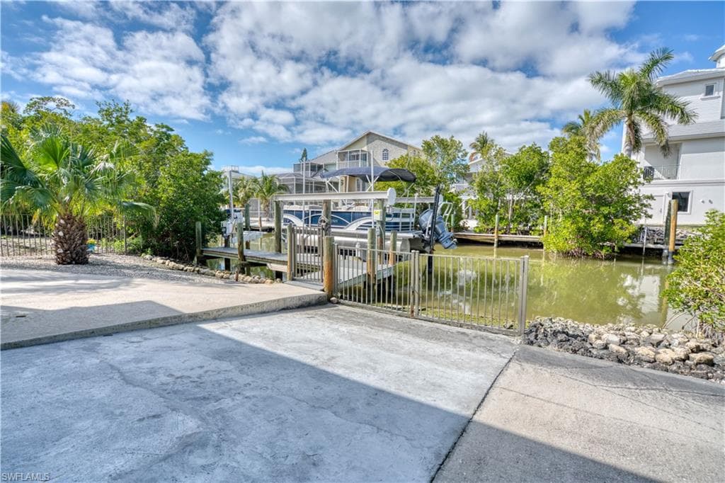 6008 Cypress Ln, Bonita Springs, FL 34134-27