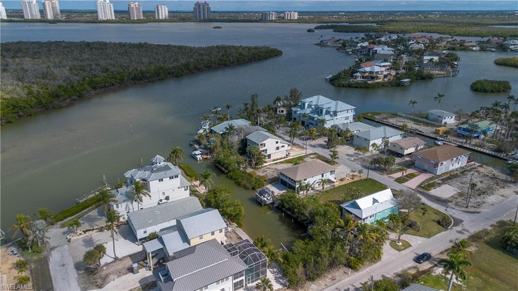 6008 Cypress Ln, Bonita Springs, FL 34134-39