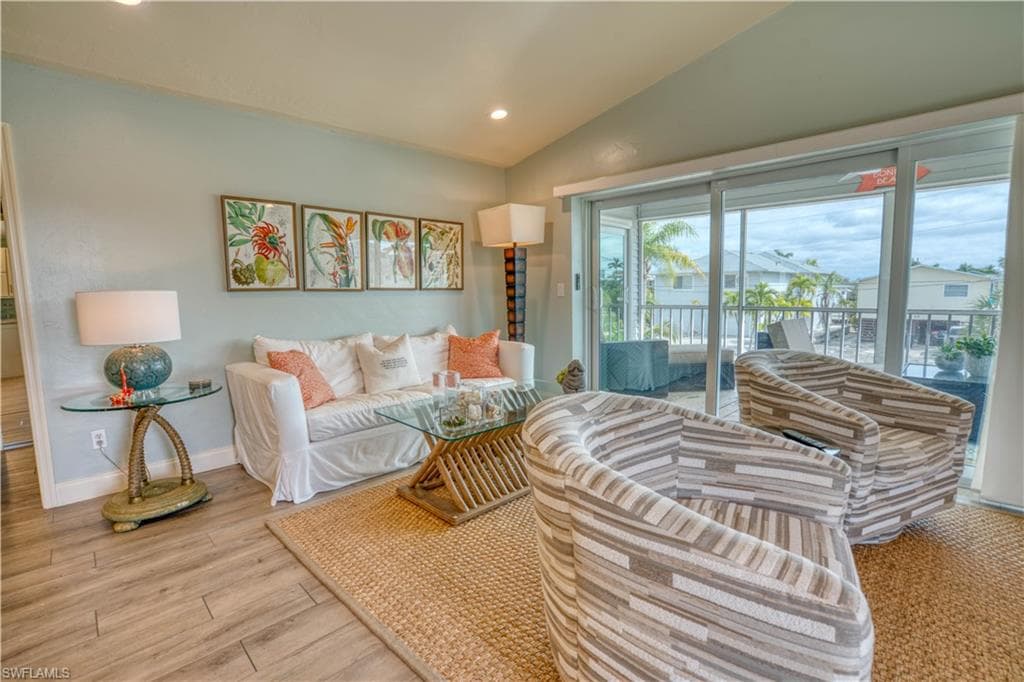 6008 Cypress Ln, Bonita Springs, FL 34134-43