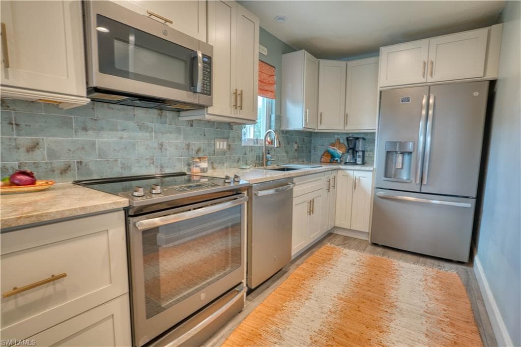6008 Cypress Ln, Bonita Springs, FL 34134-4