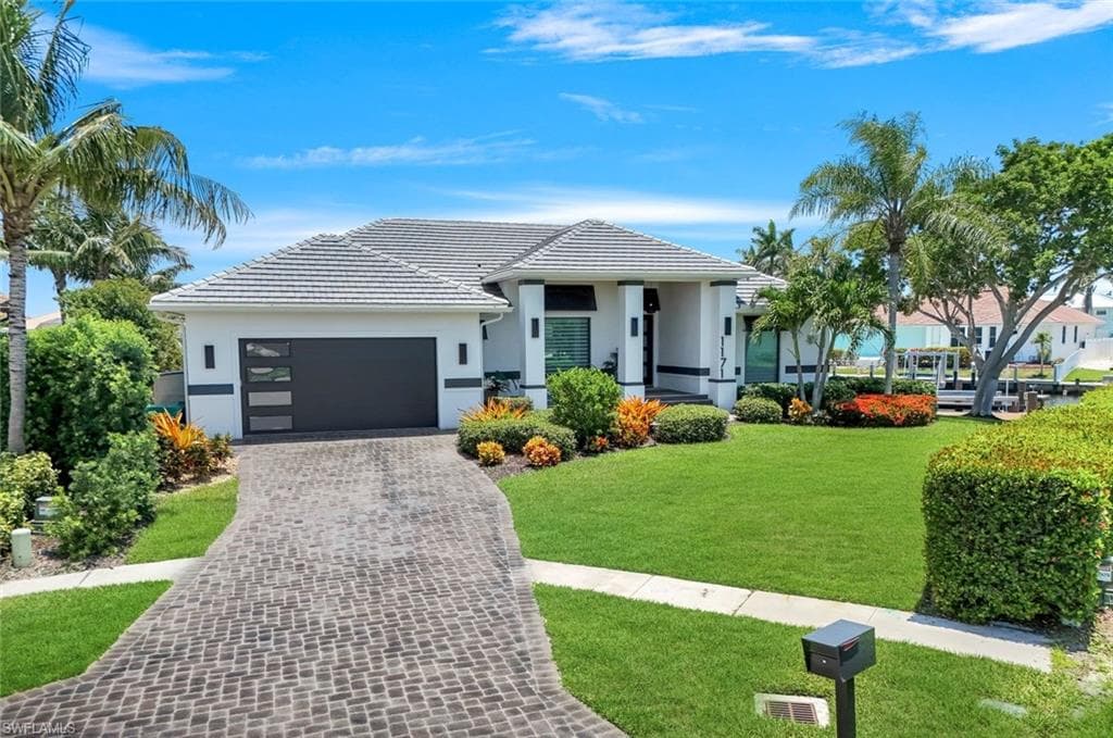 1171 Cara Ct, Marco Island, FL 34145-6