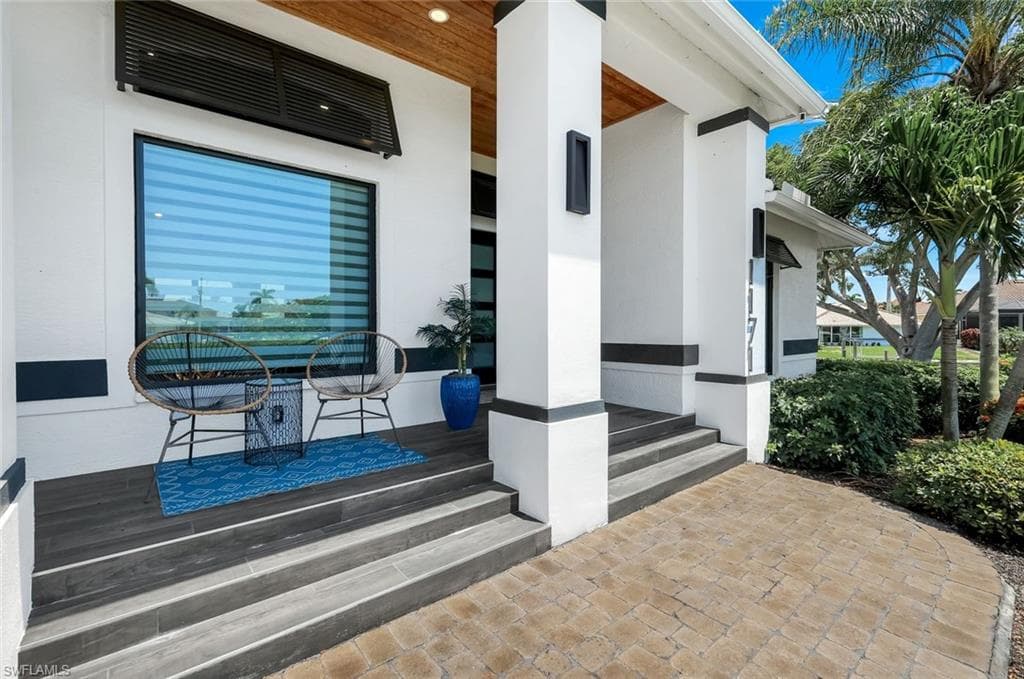 1171 Cara Ct, Marco Island, FL 34145-7