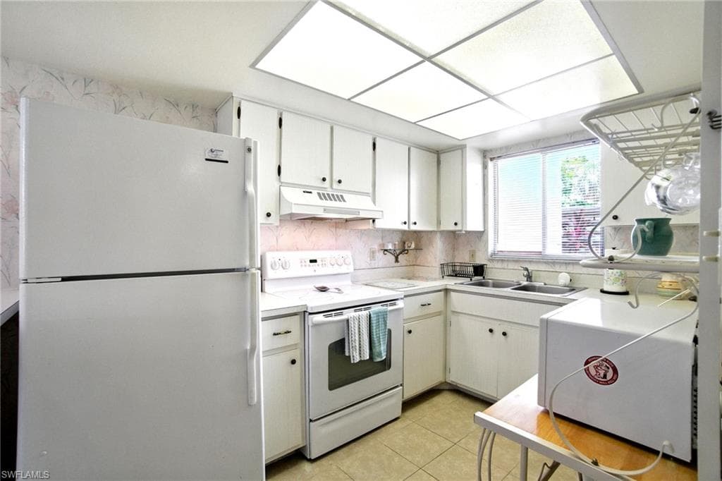 2079 Barkeley Ln 6, Fort Myers, FL 33907-13