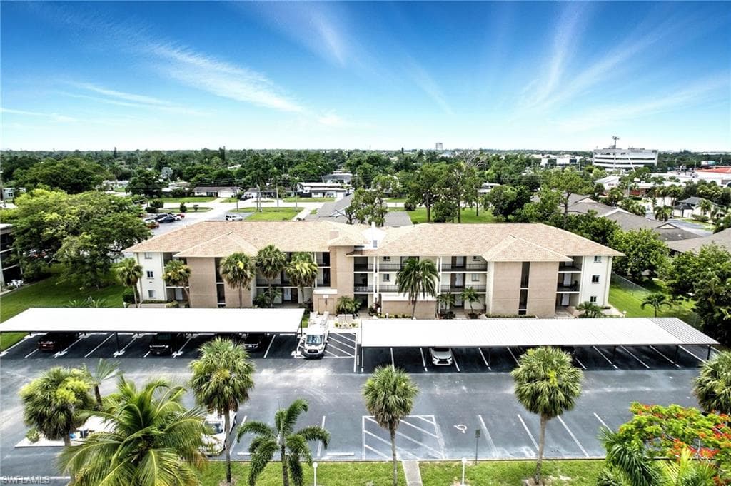 2079 Barkeley Ln 6, Fort Myers, FL 33907-23
