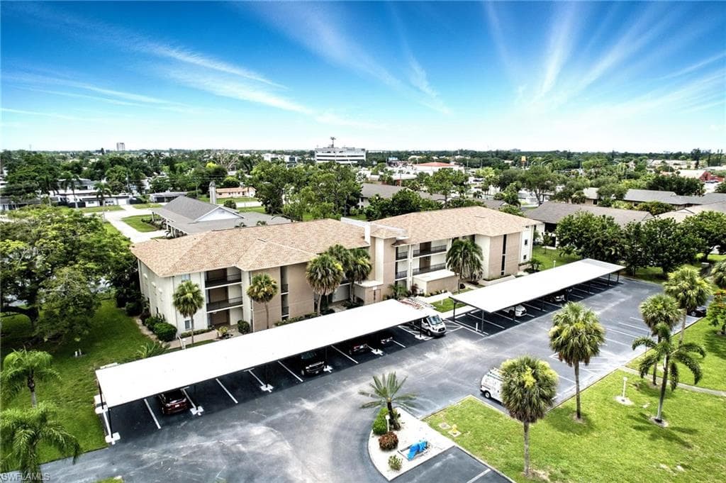 2079 Barkeley Ln 6, Fort Myers, FL 33907-24
