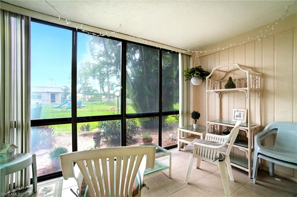 2079 Barkeley Ln 6, Fort Myers, FL 33907-3