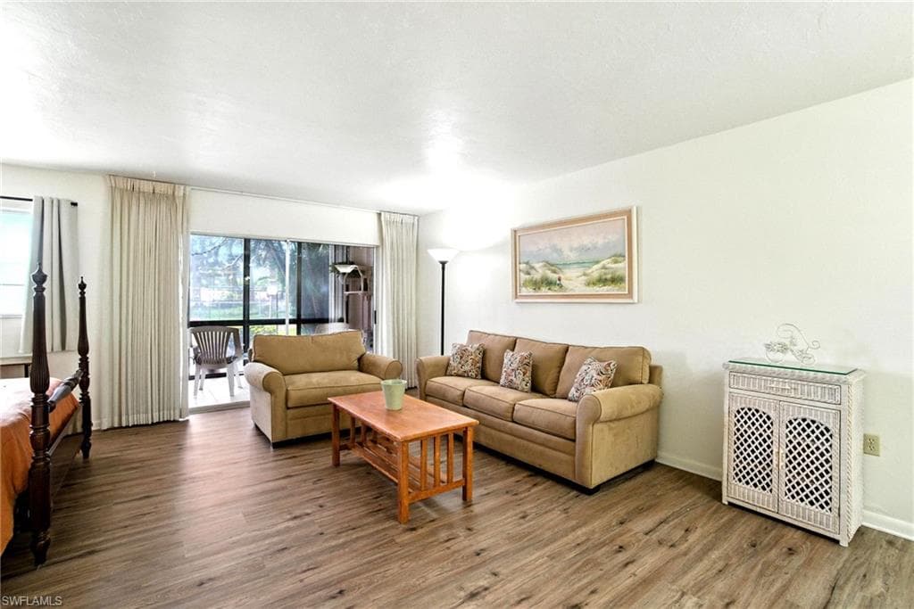 2079 Barkeley Ln 6, Fort Myers, FL 33907-6