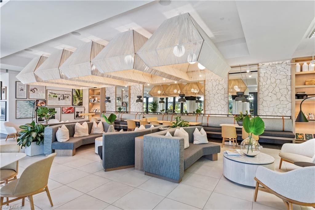 13955 Old Coast 501, Naples, fl 34110-15