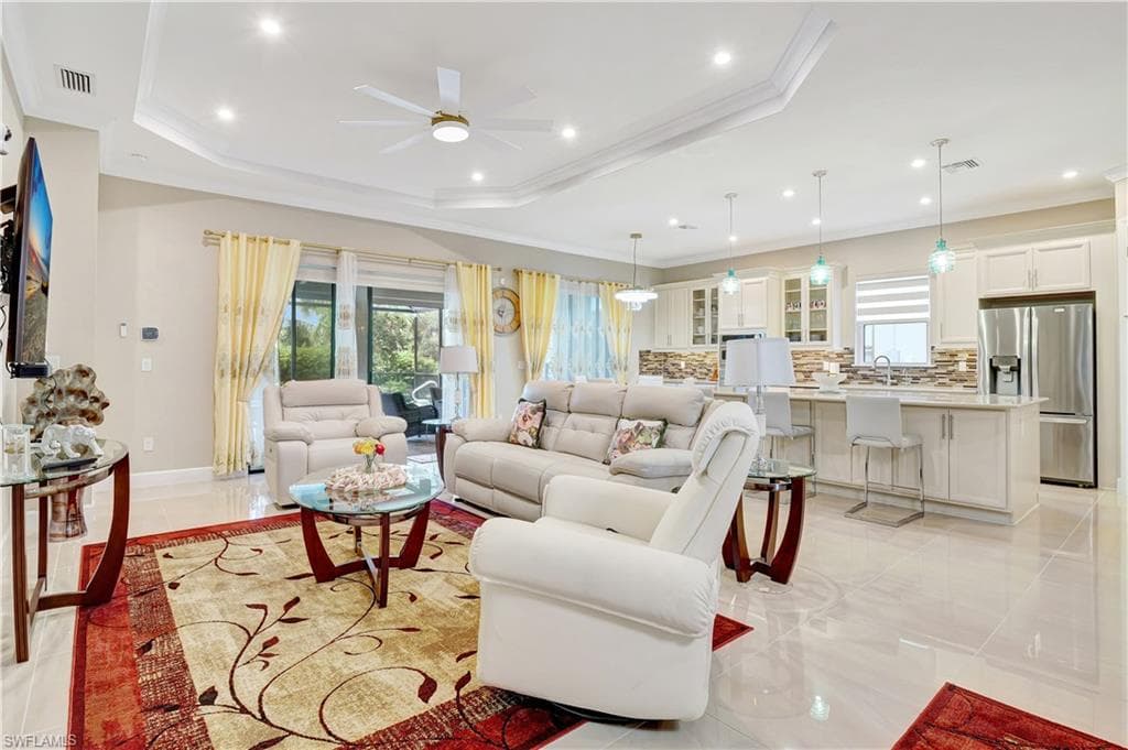 8142 Lucello Ter S, Naples, FL 34114-13