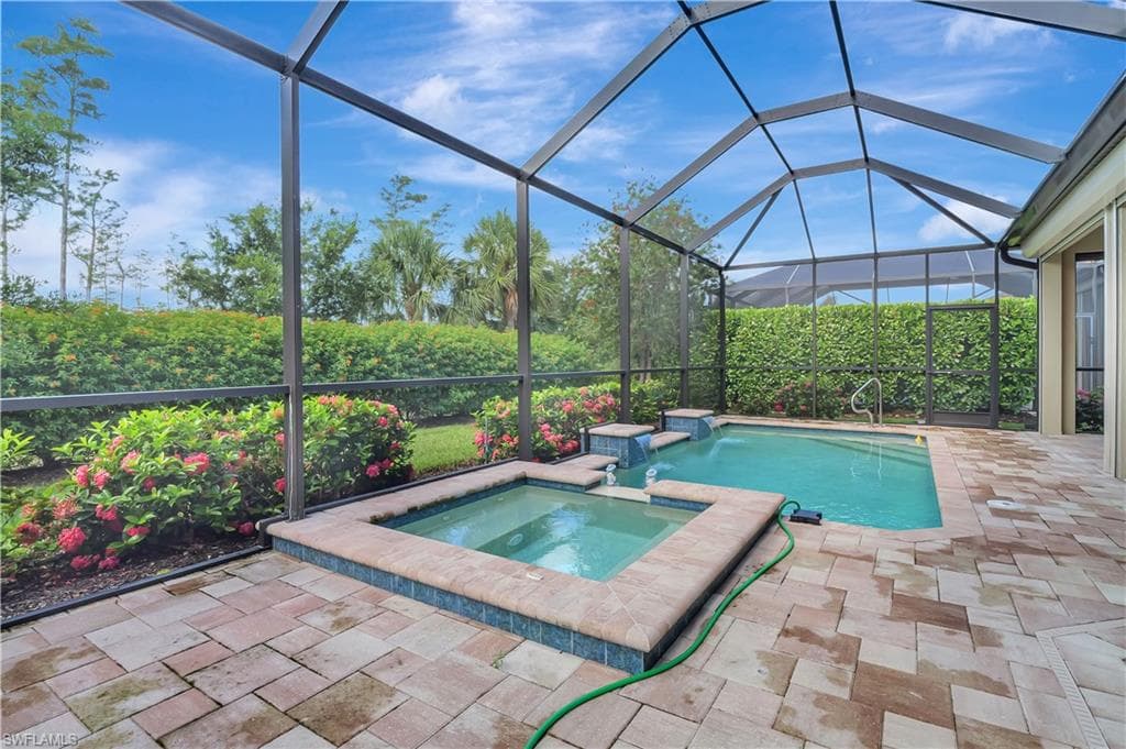 8142 Lucello Ter S, Naples, FL 34114-31
