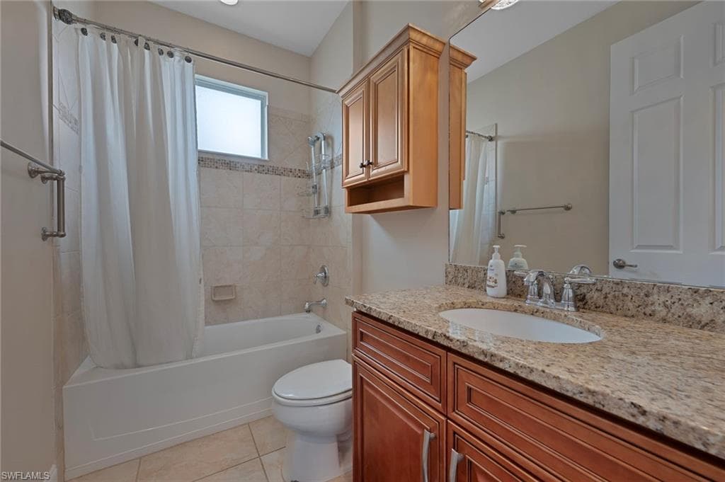 8681 Banyan Bay Blvd, Fort Myers, FL 33908-17
