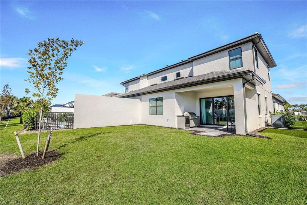 14712 Kingfisher Loop, Naples, FL 34120-25