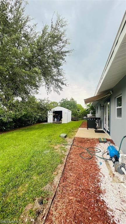 4 Palm Blvd, Lehigh Acres, FL 33936-9