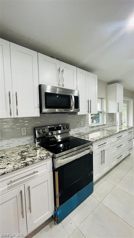 4 Palm Blvd, Lehigh Acres, FL 33936-17