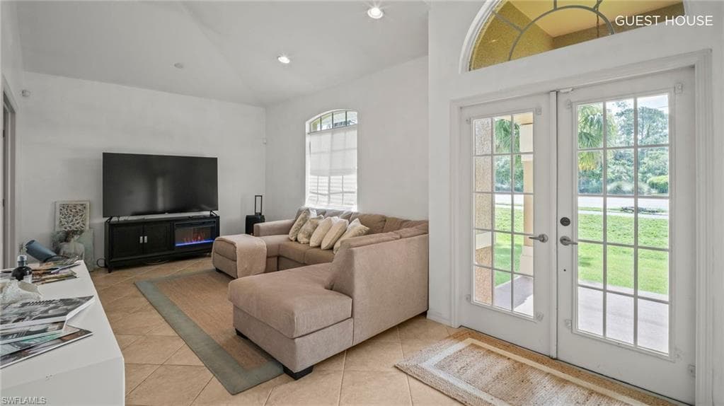 13965 Collier Blvd, Naples, FL 34119-17