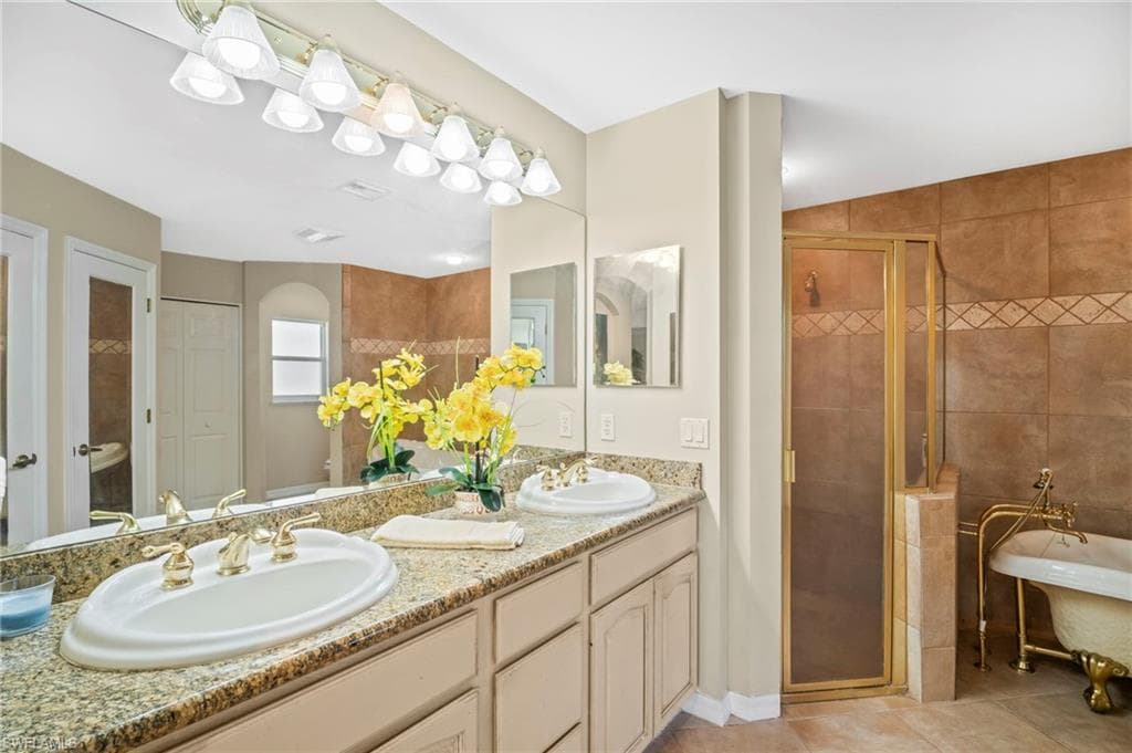 13965 Collier Blvd, Naples, FL 34119-25