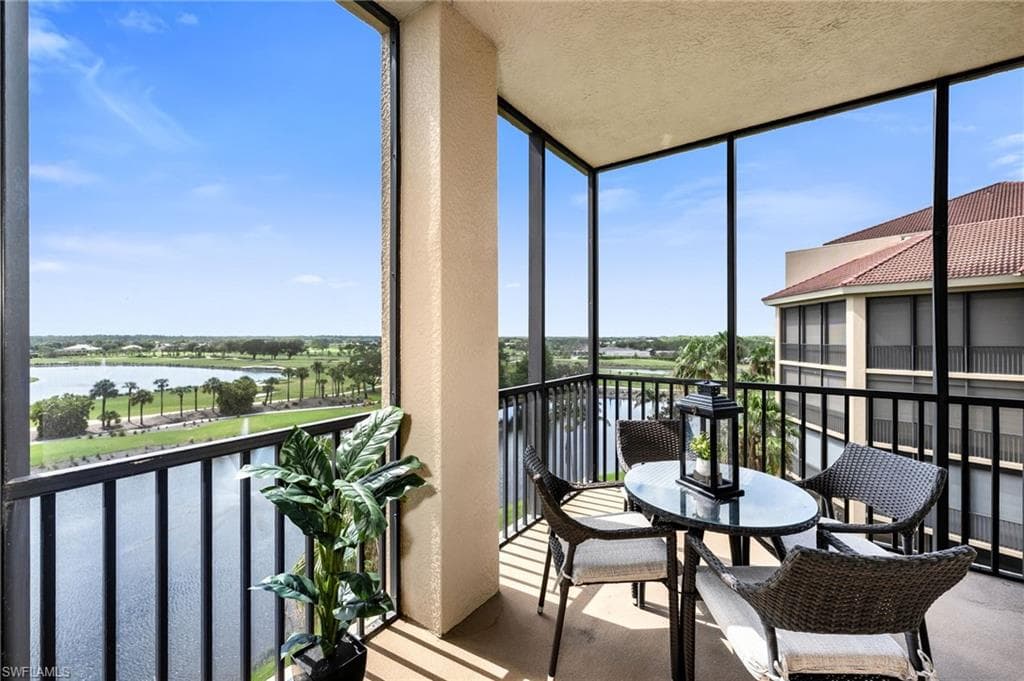 580 El Camino Real 3606, Naples, FL 34119-21