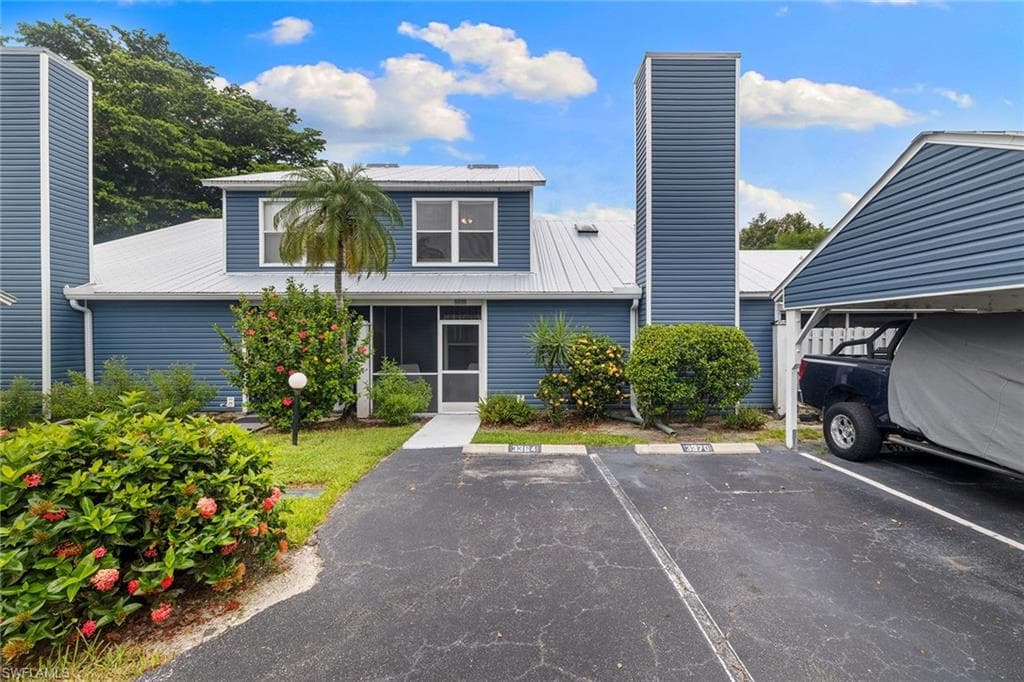 3364 Timberwood Cir, Naples, FL 34105-23