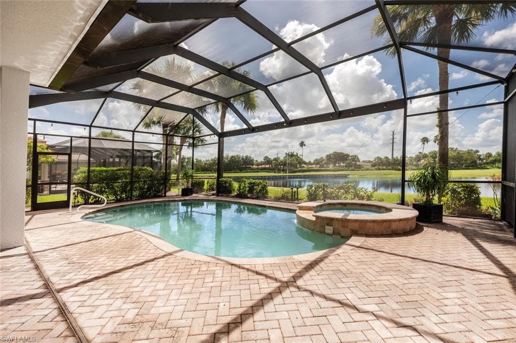 18141 Creekside View Dr, Fort Myers, FL 33908-33