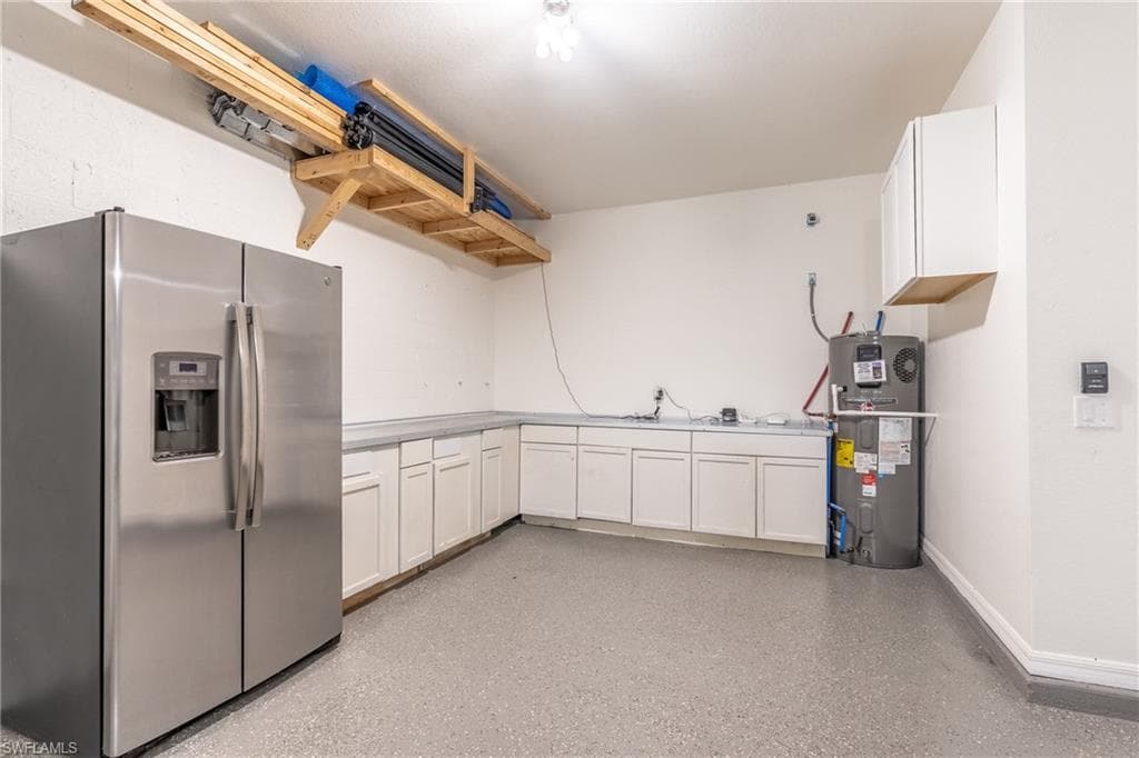 1588 Vizcaya Ln, Naples, FL 34113-40