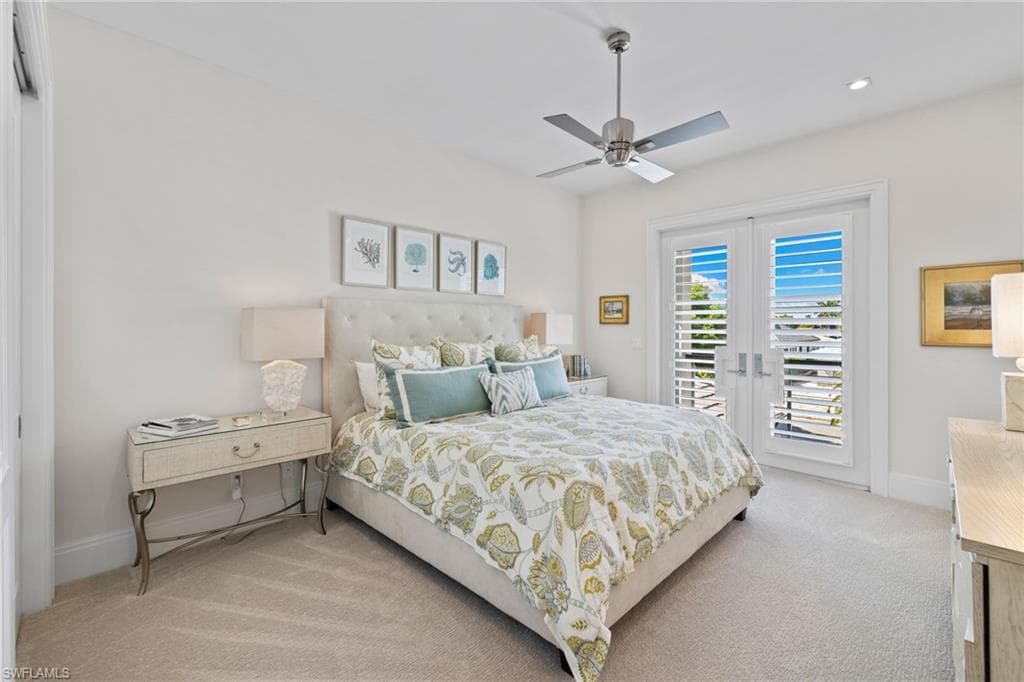 745 Riviera Dr, Naples, FL 34103-28