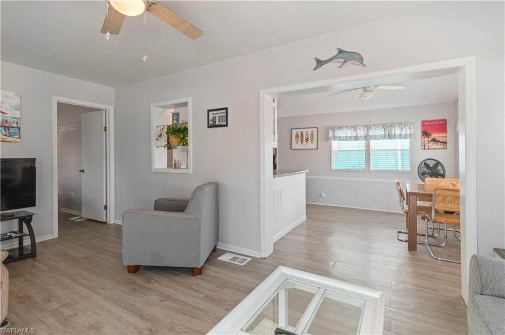 11089 Sunglow Ln, Fort Myers, FL 33908-13