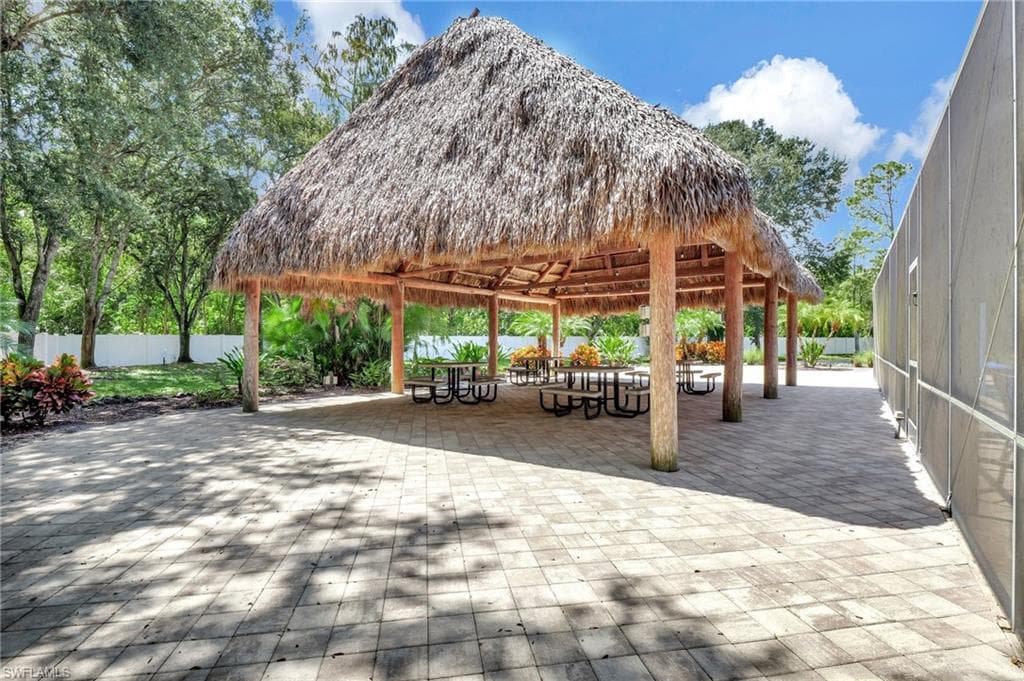 1031 Crystal Lake Dr, Naples, FL 34120-27