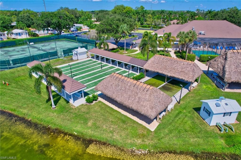 1031 Crystal Lake Dr, Naples, FL 34120-30