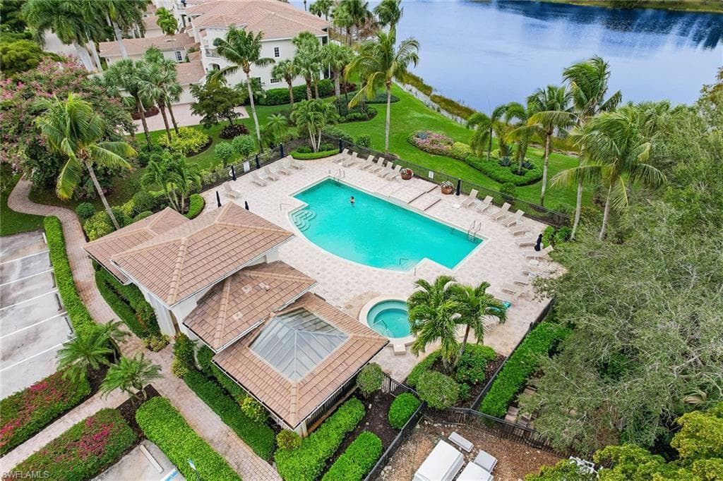 15505 Monterosso Ln 202, Naples, FL 34110-38