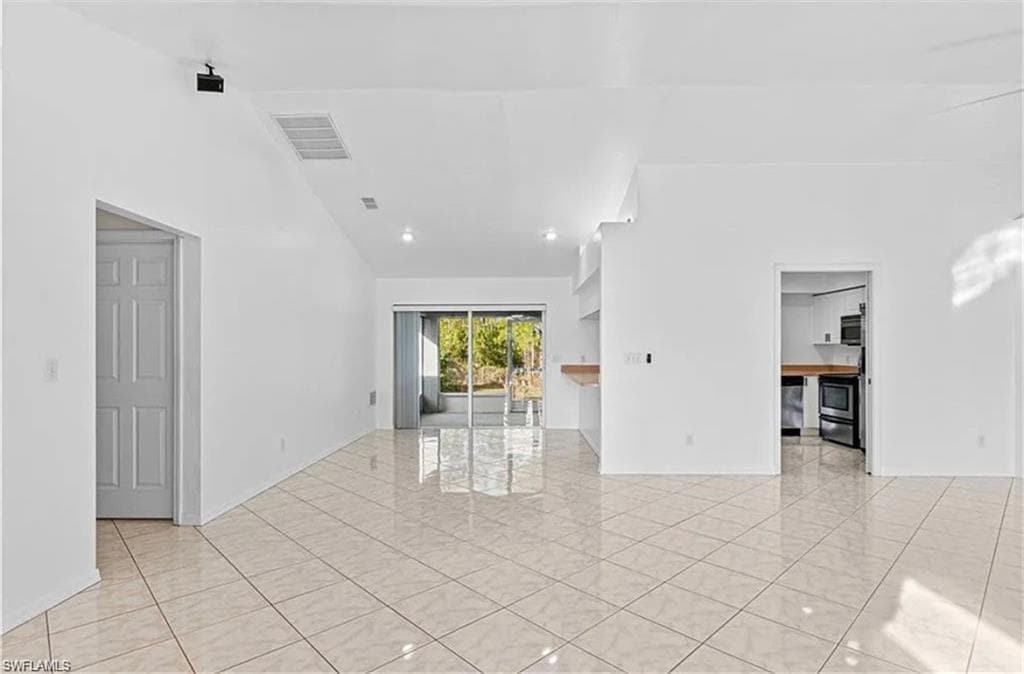3265 58th Ave NE, Naples, FL 34120-9