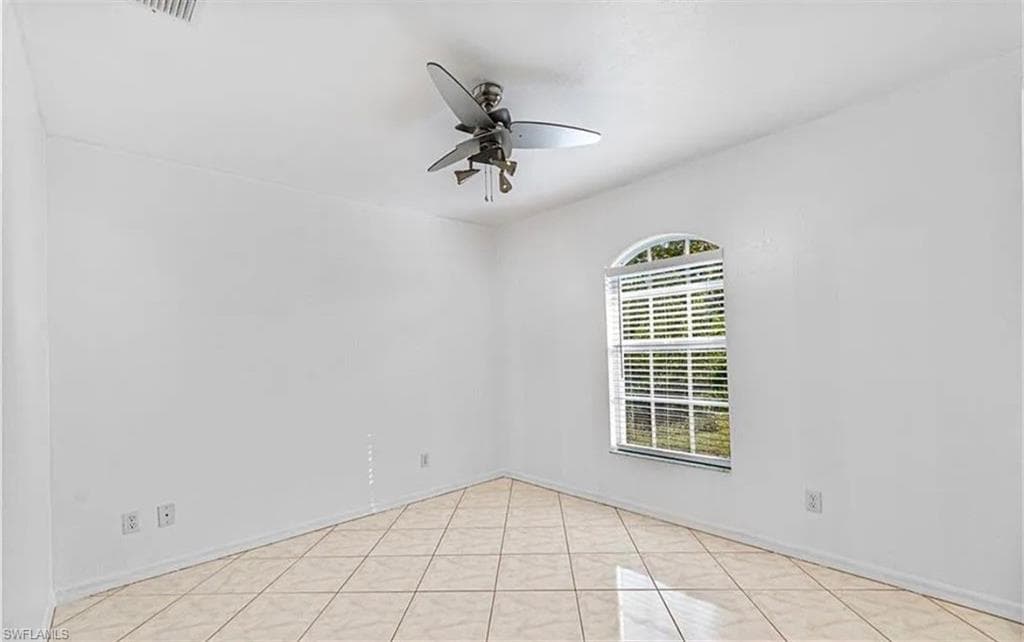 3265 58th Ave NE, Naples, FL 34120-18