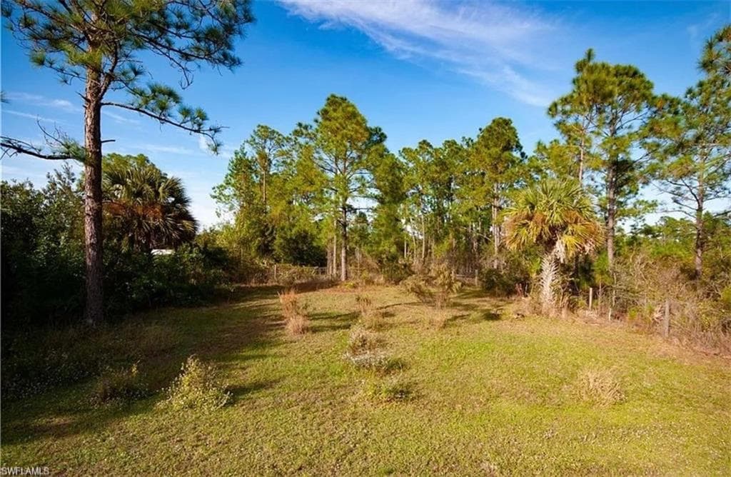 3265 58th Ave NE, Naples, FL 34120-3