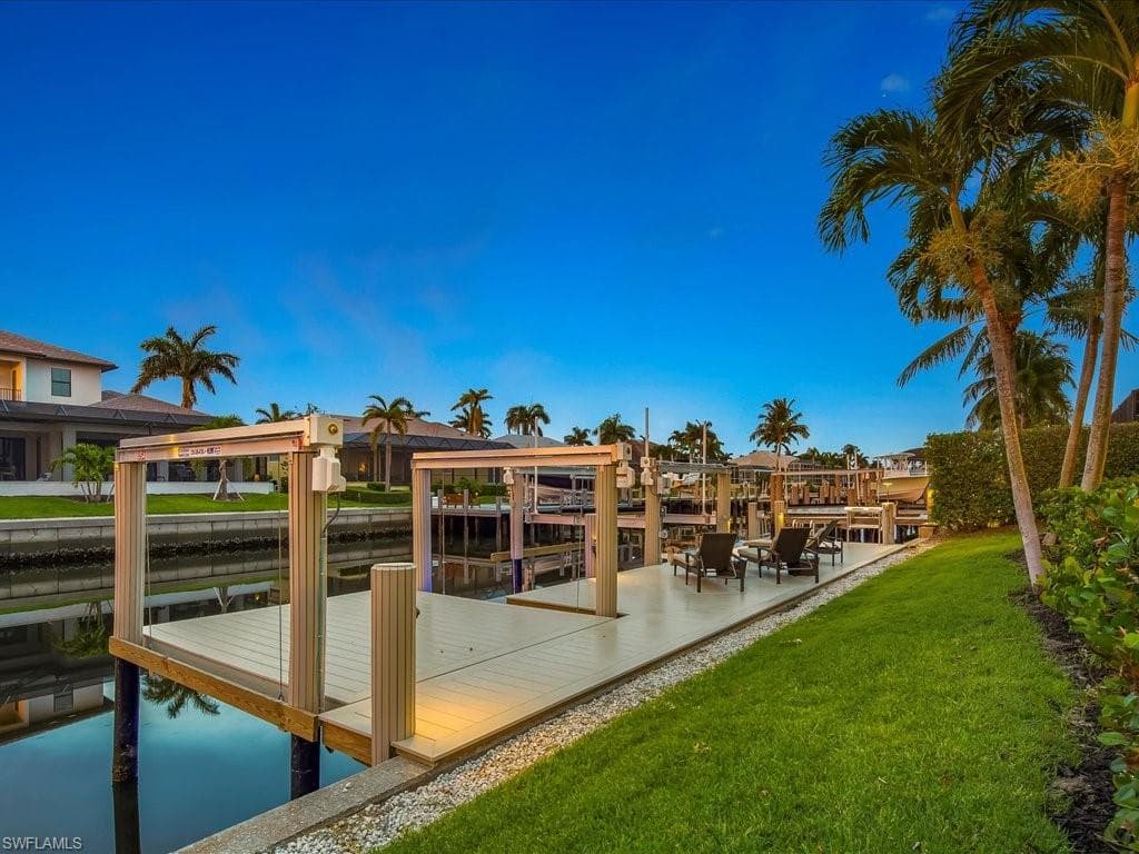 1812 Maywood Ct, Marco Island, FL 34145-9