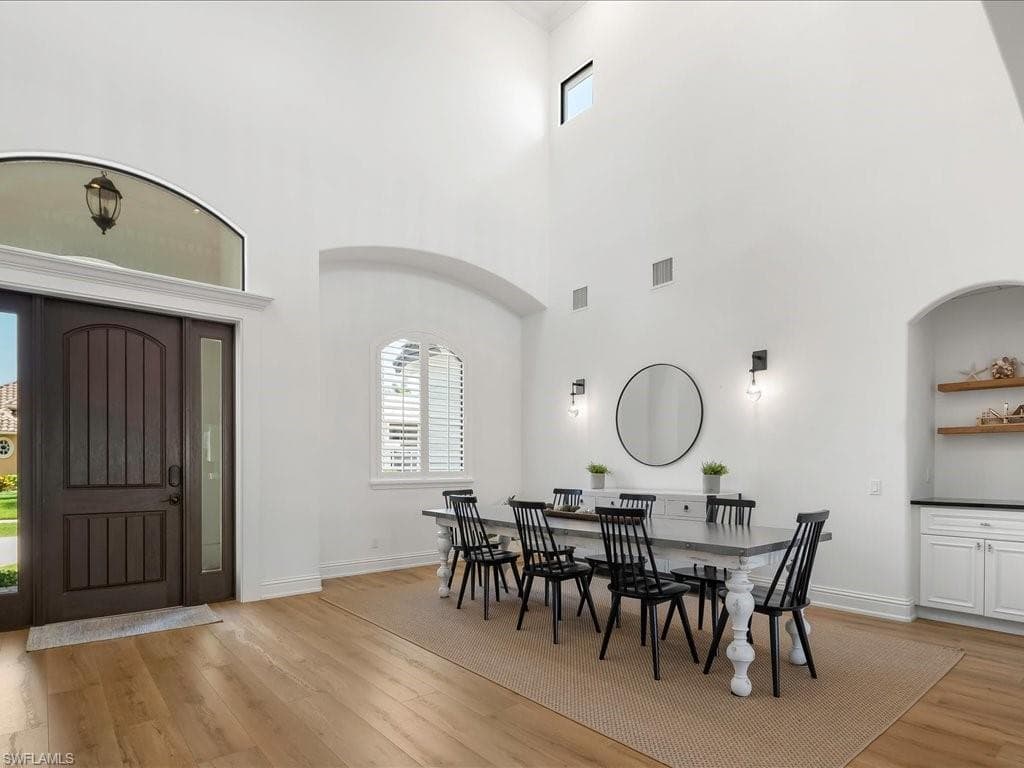 1812 Maywood Ct, Marco Island, FL 34145-16