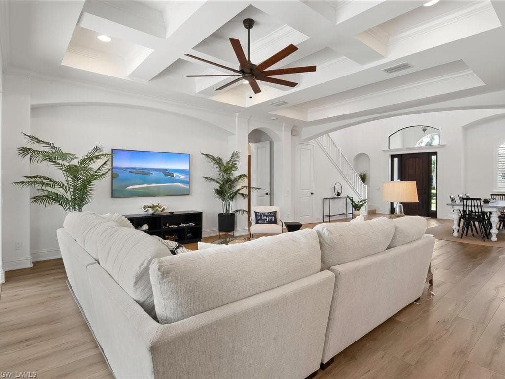 1812 Maywood Ct, Marco Island, FL 34145-18