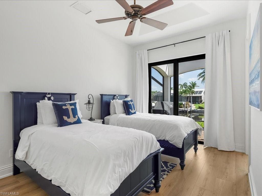 1812 Maywood Ct, Marco Island, FL 34145-28