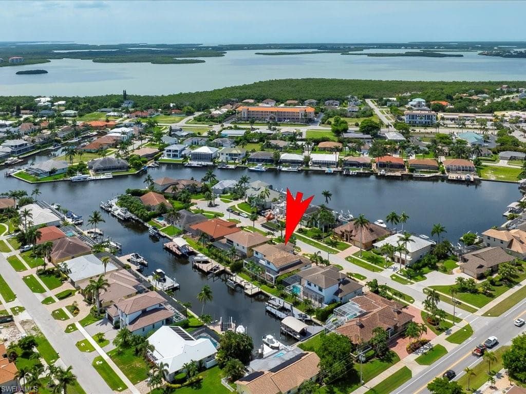 1812 Maywood Ct, Marco Island, FL 34145-45