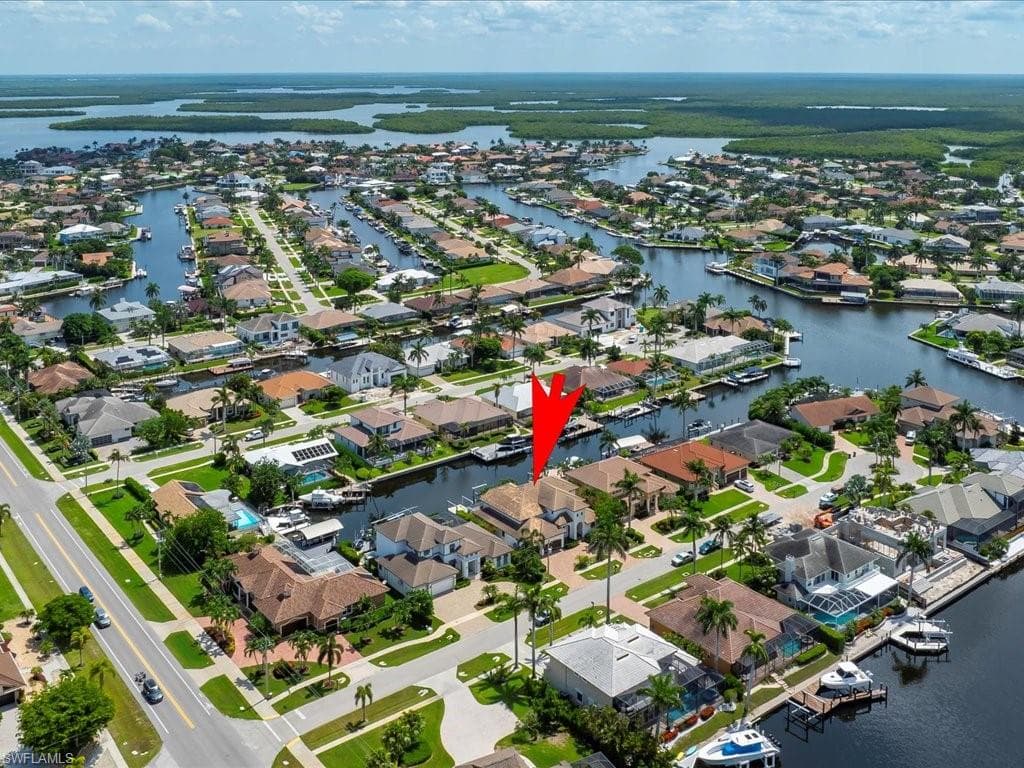 1812 Maywood Ct, Marco Island, FL 34145-46