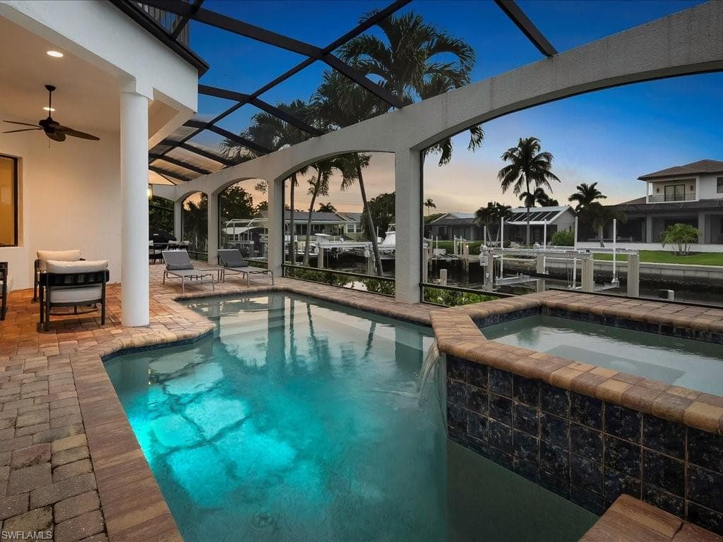 1812 Maywood Ct, Marco Island, FL 34145-4