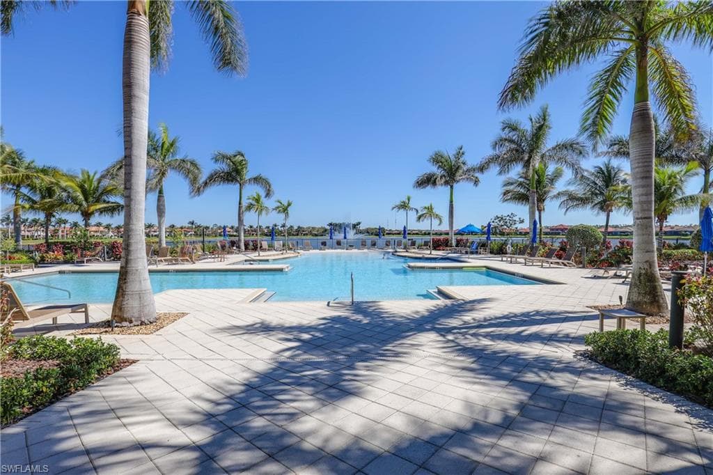 1160 Santorini Pl 13, Naples, FL 34113-39