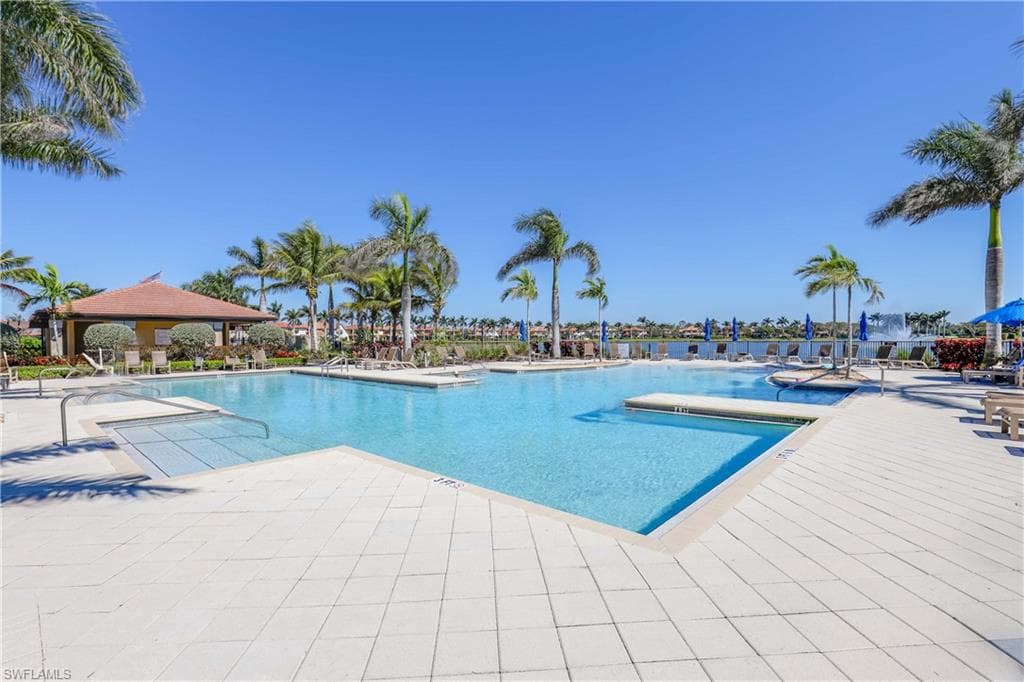1160 Santorini Pl 13, Naples, FL 34113-40