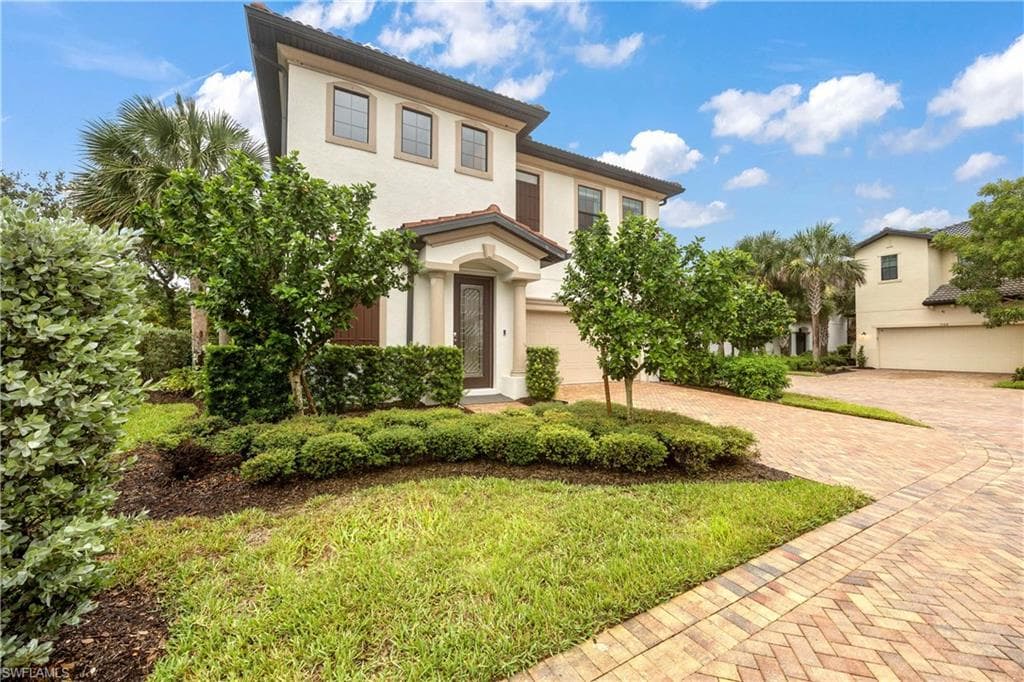 1160 Santorini Pl 13, Naples, FL 34113-4