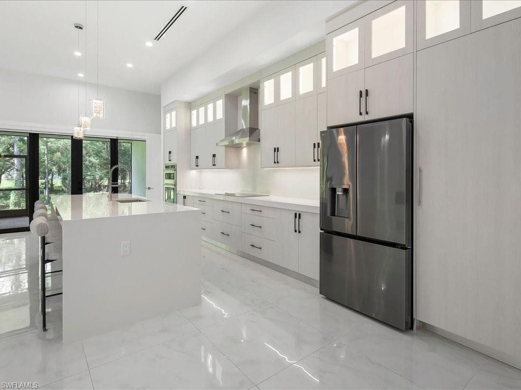 103 14th St SE, Naples, FL 34117-13