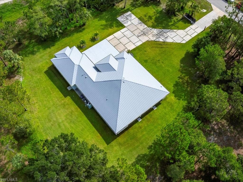 103 14th St SE, Naples, FL 34117-46