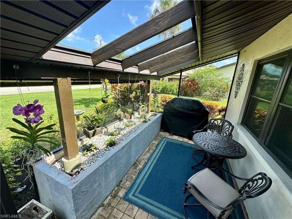 107 Round Key Cir E9, Naples, FL 34112-6