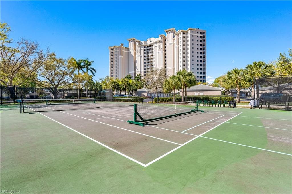 1001 Arbor Lake Dr 1102, Naples, FL 34110-43