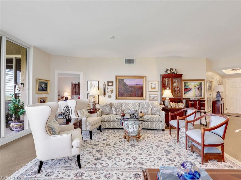 1001 Arbor Lake Dr 1102, Naples, FL 34110-7