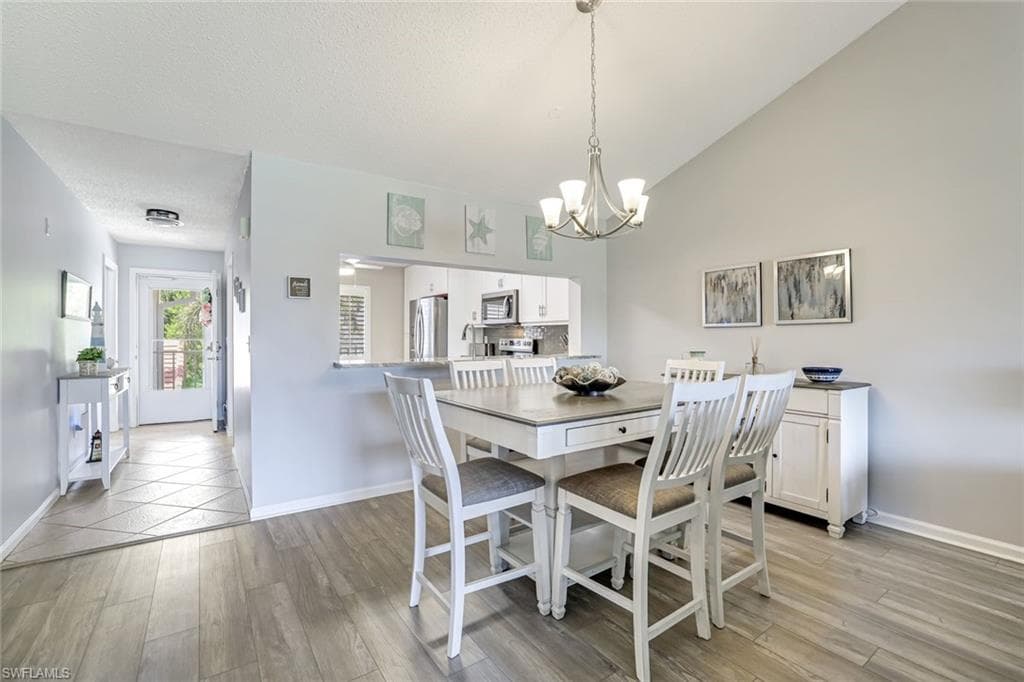 6860 Dennis Cir K204, Naples, FL 34104-10